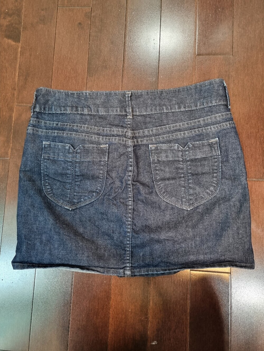 Old Navy | Navy Blue Denim Mini Skirt - Picture 4 of 5